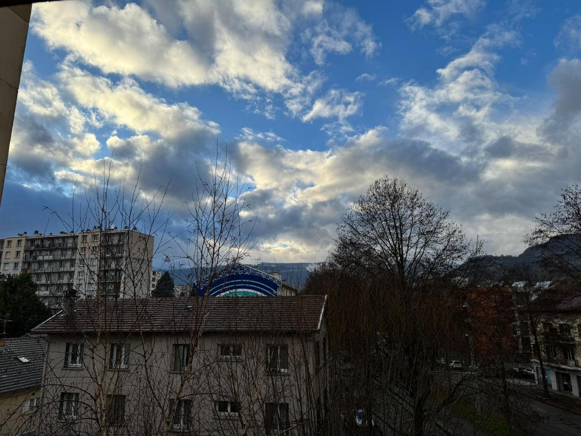 Appartement Proche Grenoble Centre Et Campus Saint-Martin-dʼHères Exterior foto